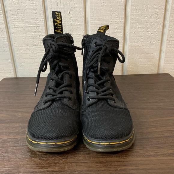 Dr Martens Junior Combs Extra Tough Poly Casual Boots, size 12. - Picture 4 of 7